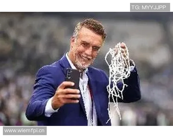 劳塔罗与小蜘蛛的选择困扰巴蒂称斯卡洛尼面临幸福的烦恼 劳塔罗与小蜘蛛的选择困扰巴蒂称斯卡洛尼面临幸福的烦恼