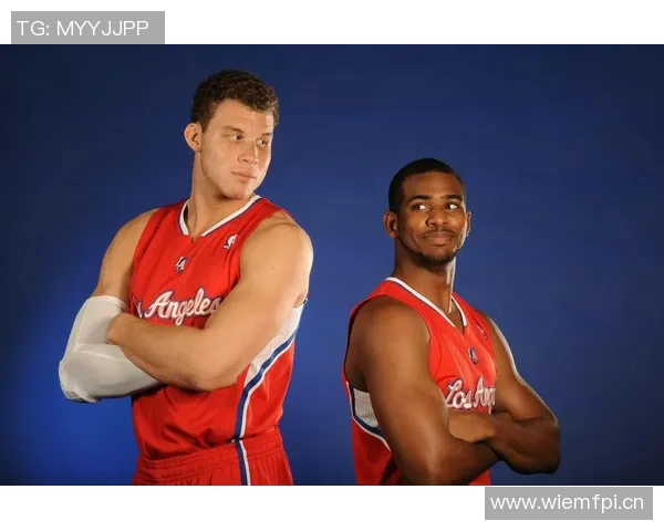 格里芬盛赞保罗在快船队史地位称其为NBA历史前五控卫之一